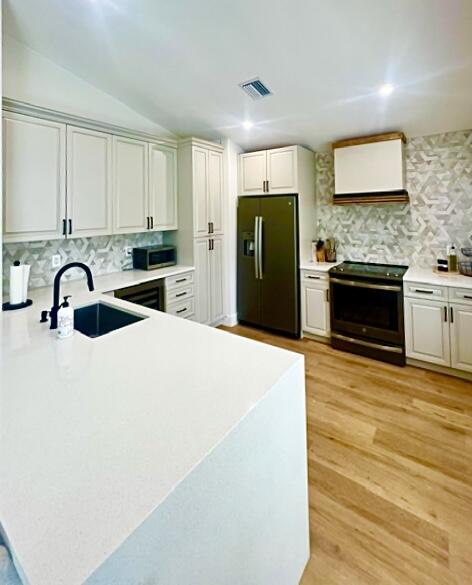 RIVER BRIDGE PAR 2F - Residential