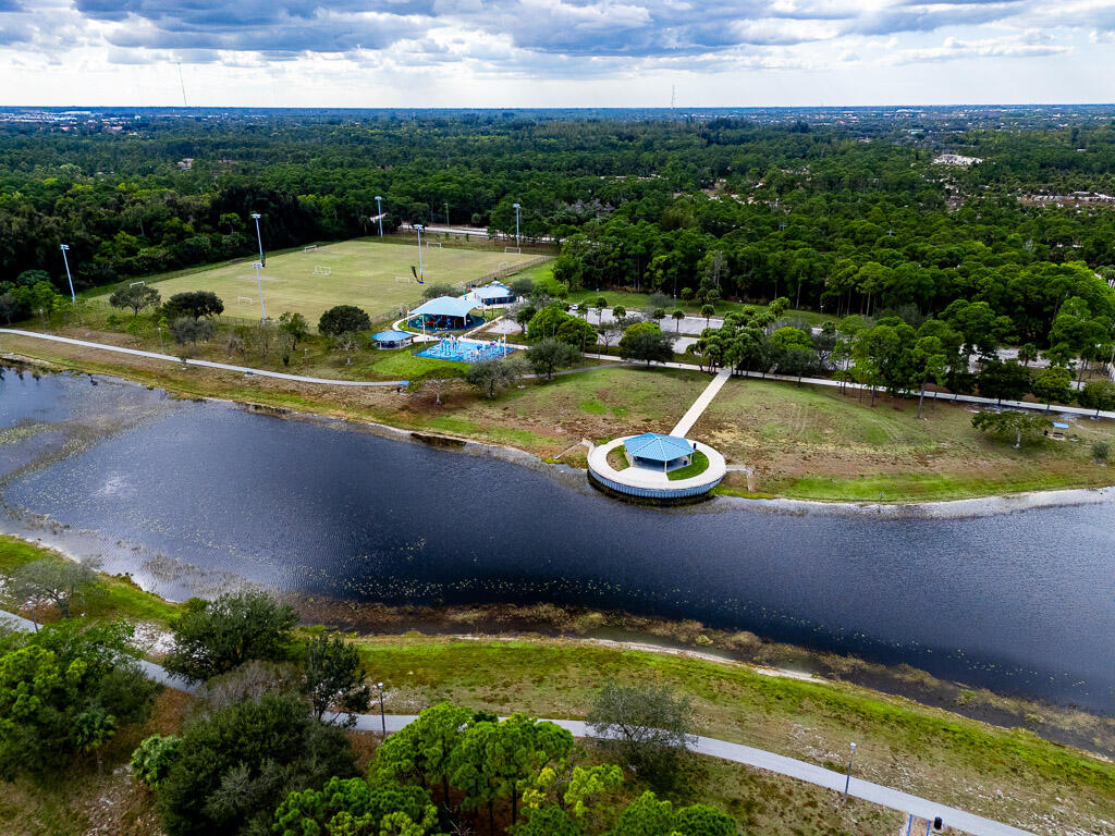 RIVER BRIDGE PAR 2F - Residential