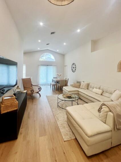 RIVER BRIDGE PAR 2F - Residential