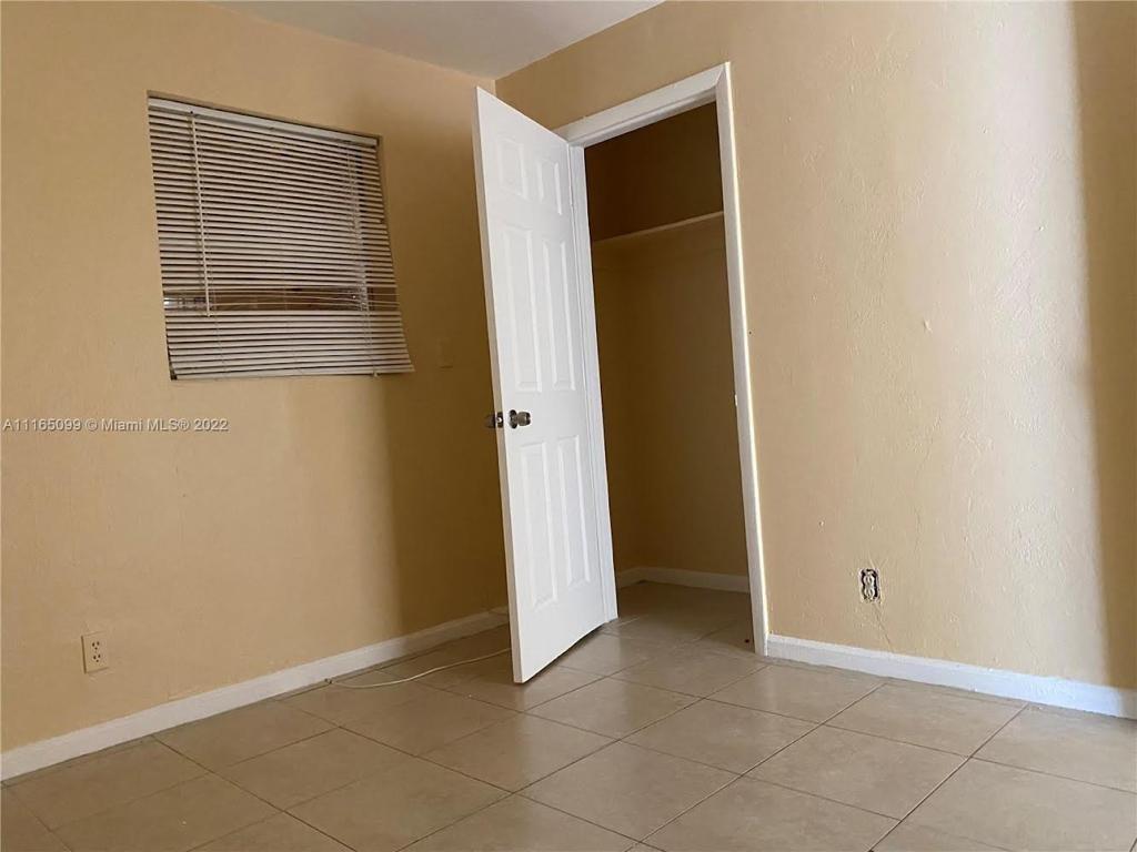 CHERRY HILLS - Residential Lease