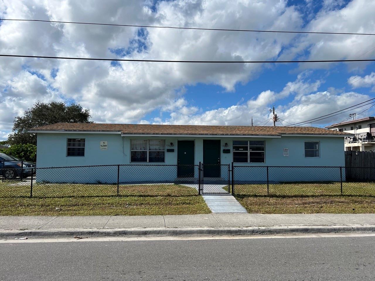 CHERRY HILLS - Residential Lease