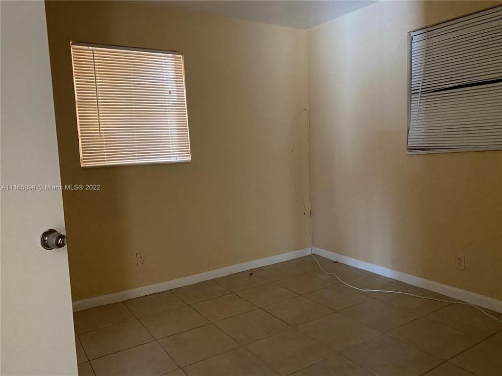 CHERRY HILLS - Residential Lease