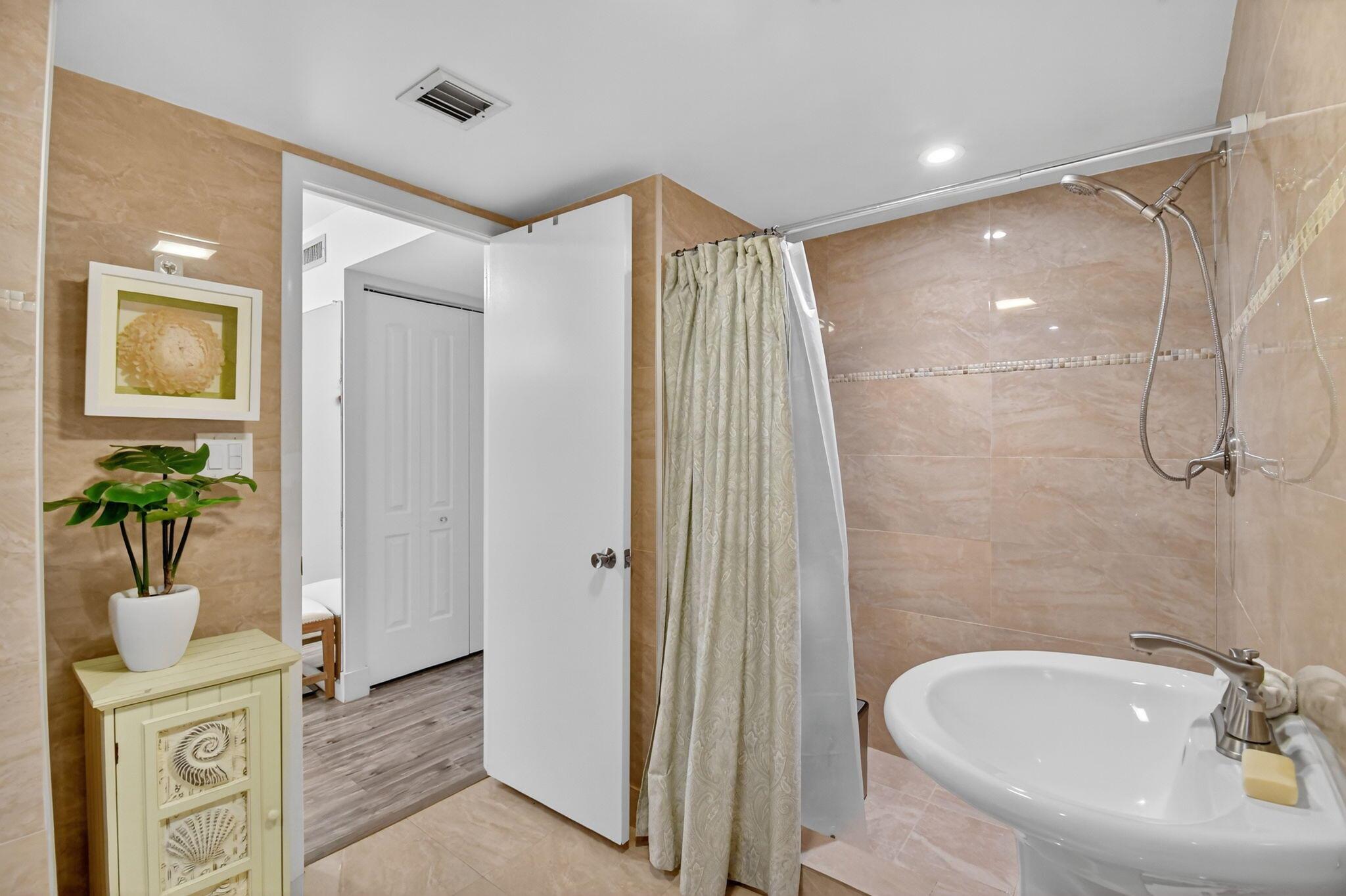 GRANDVIEW AT EMERALD HILL - Residential