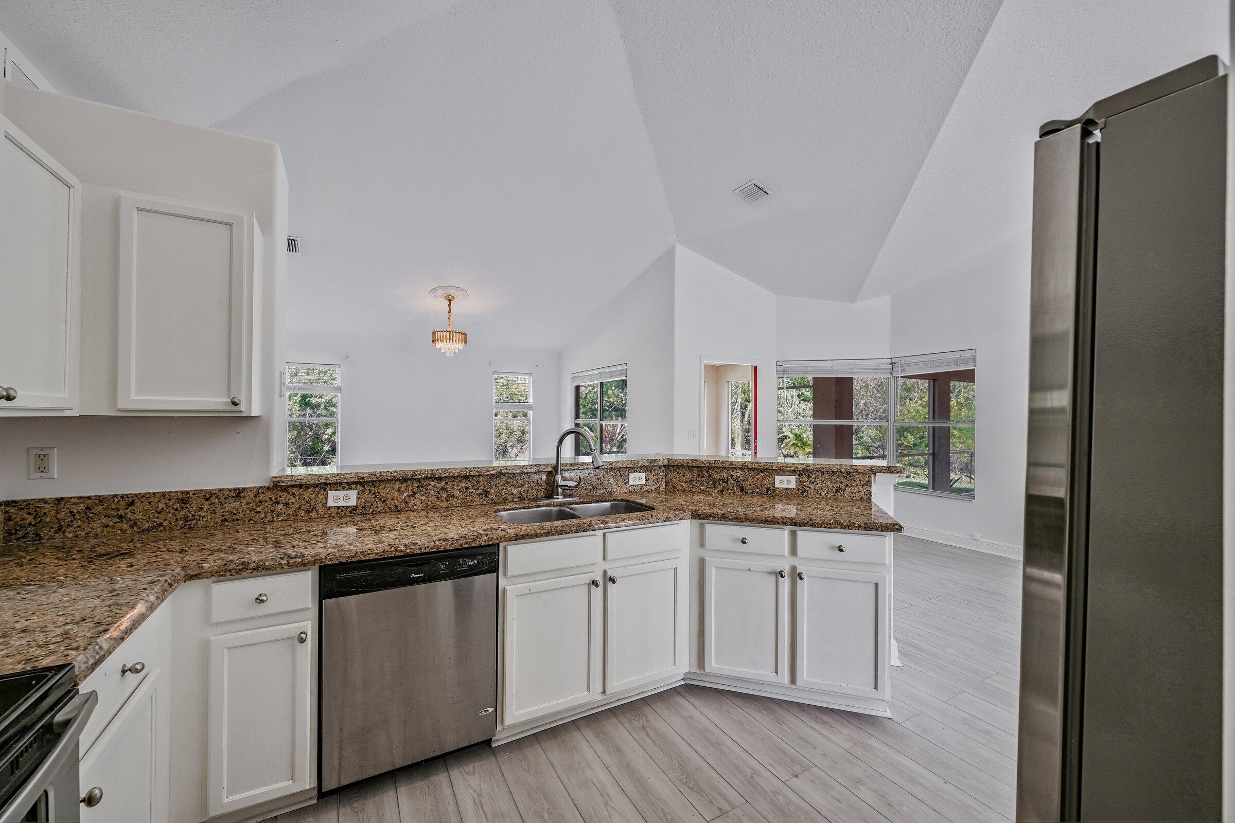 Palm Beach Country Estates - Residential