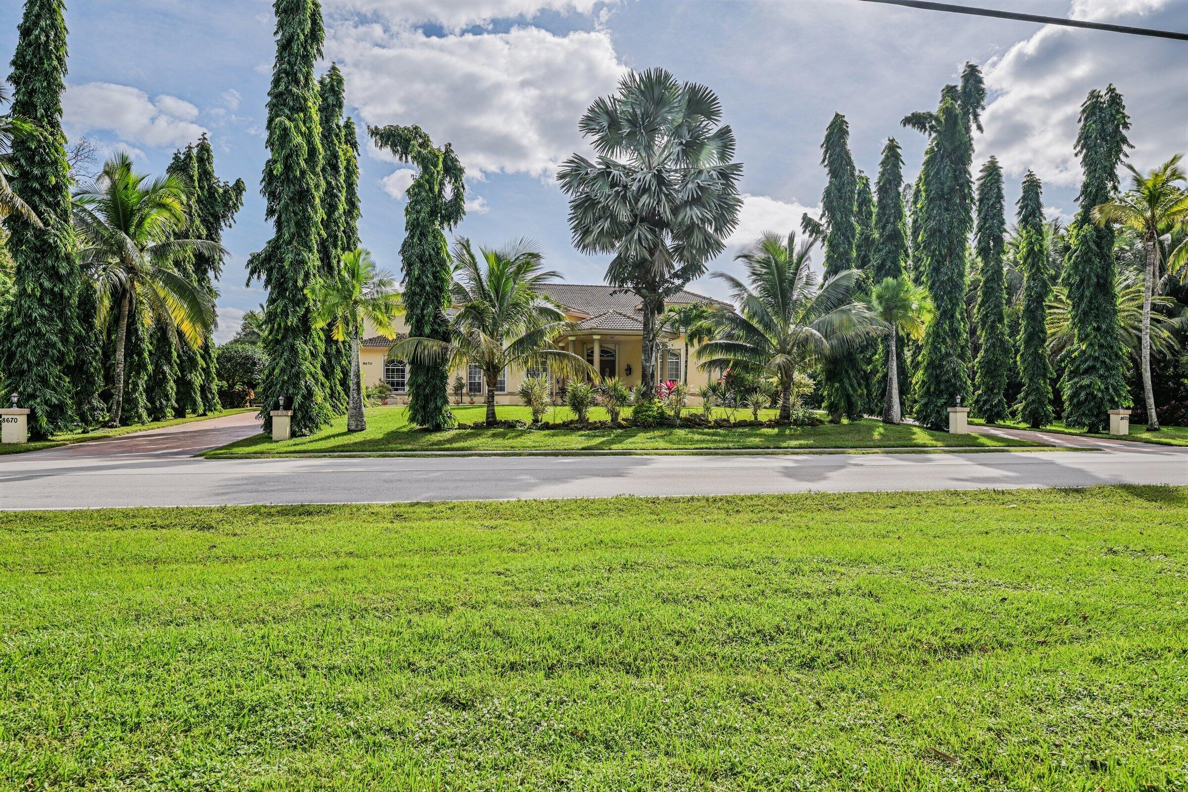 Palm Beach Country Estates - Residential
