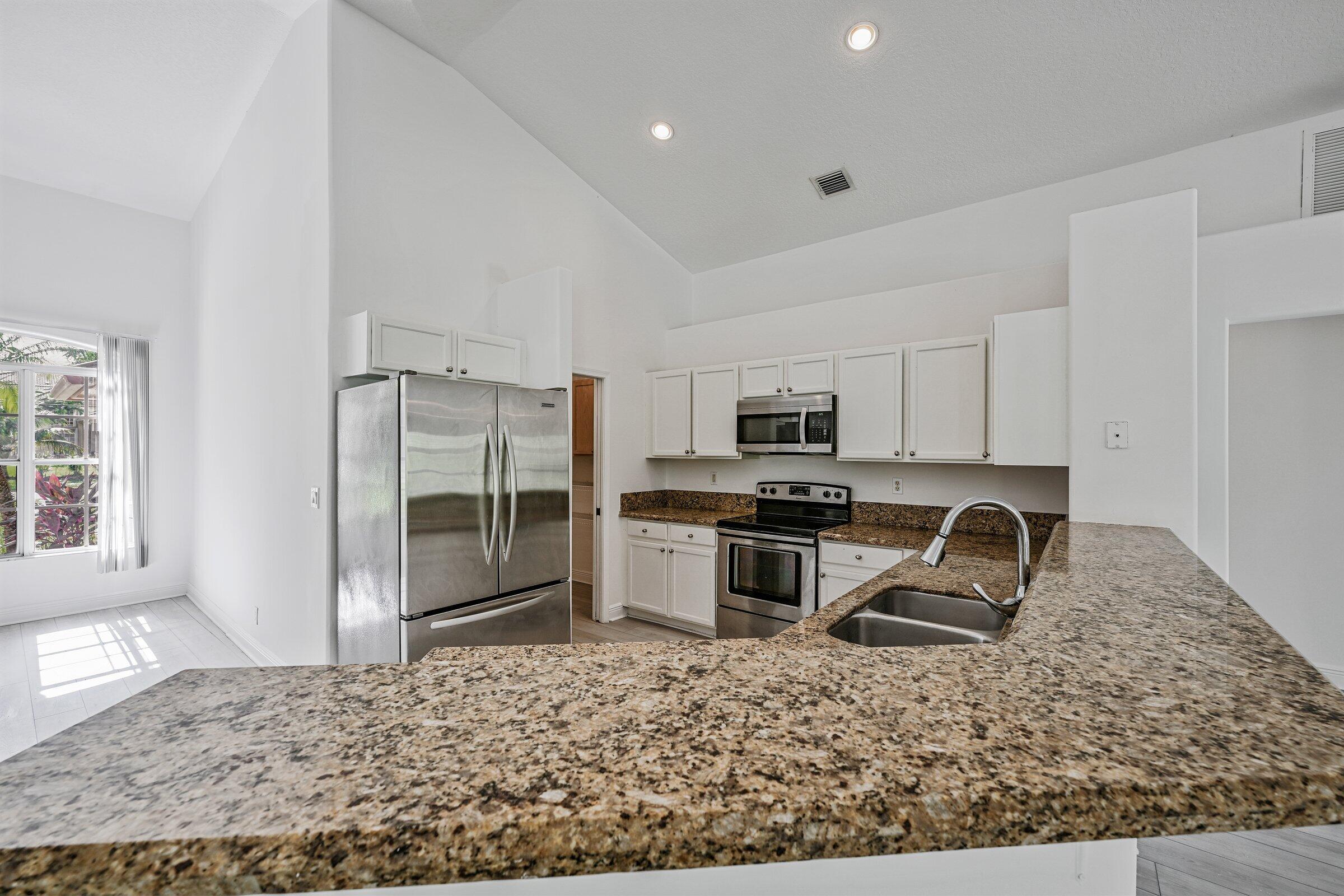 Palm Beach Country Estates - Residential