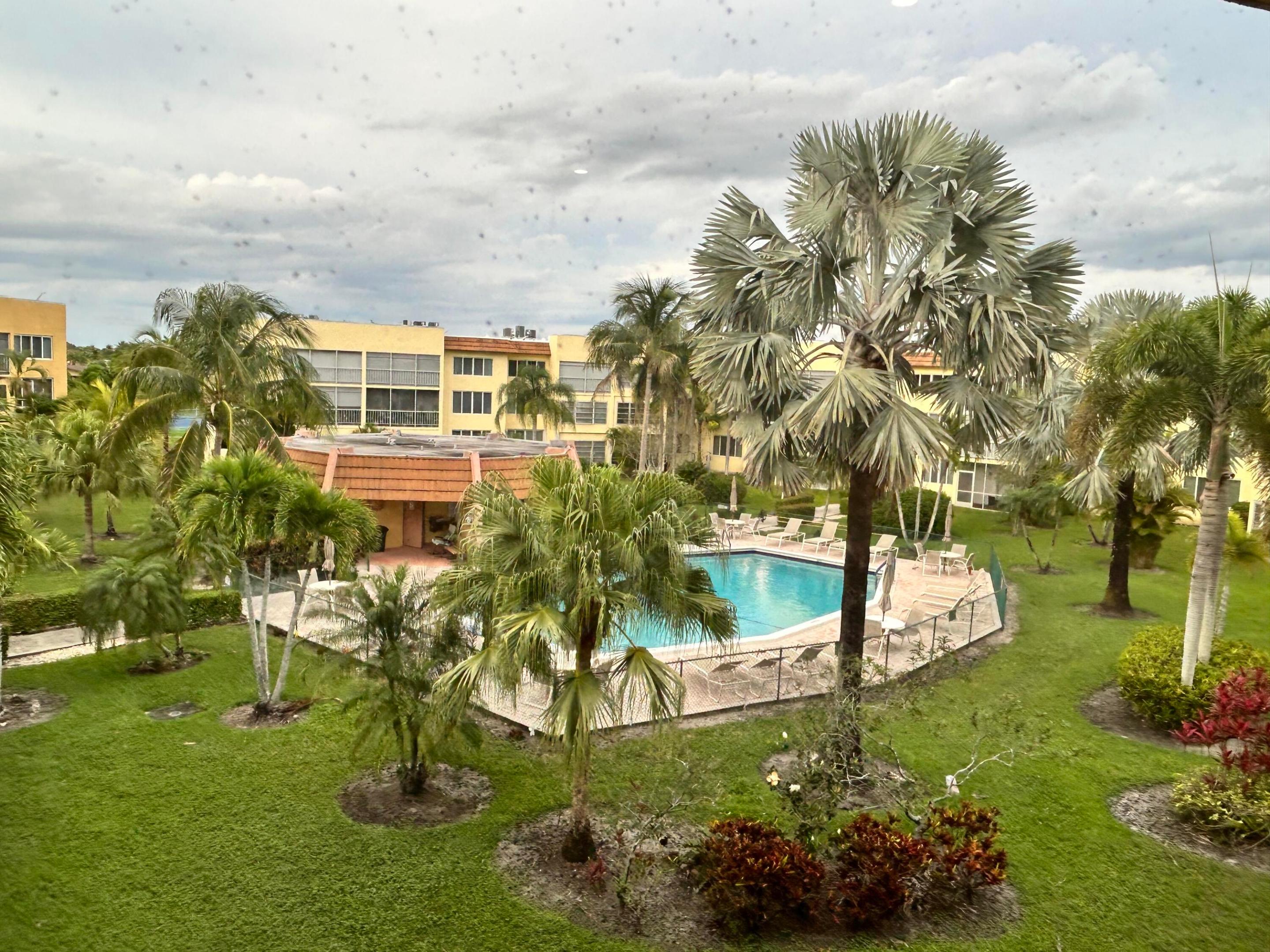 ROYAL PARK GARDENS II-E CONDO - Residential