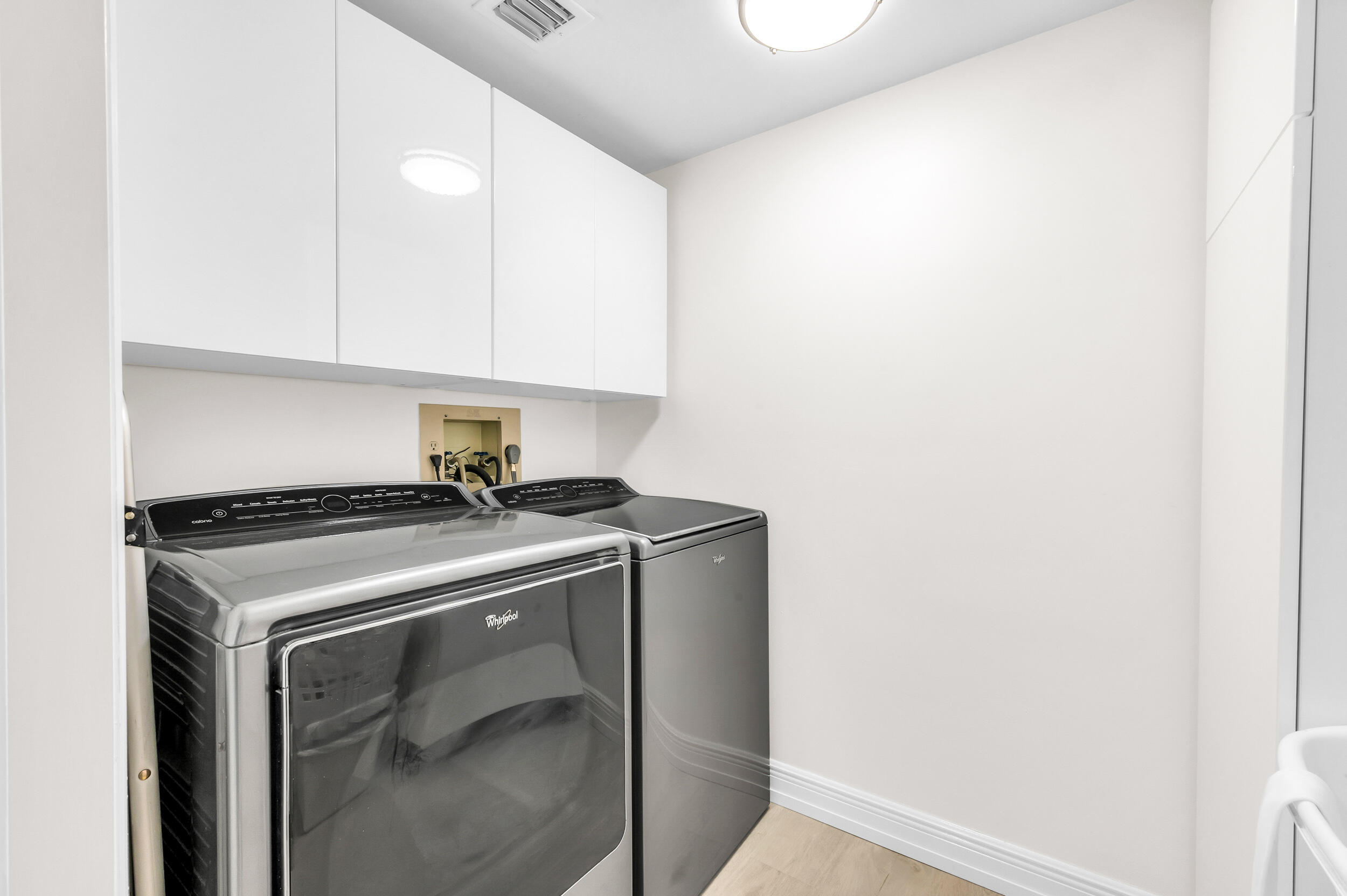 MIZNER TOWER CONDO - Residential