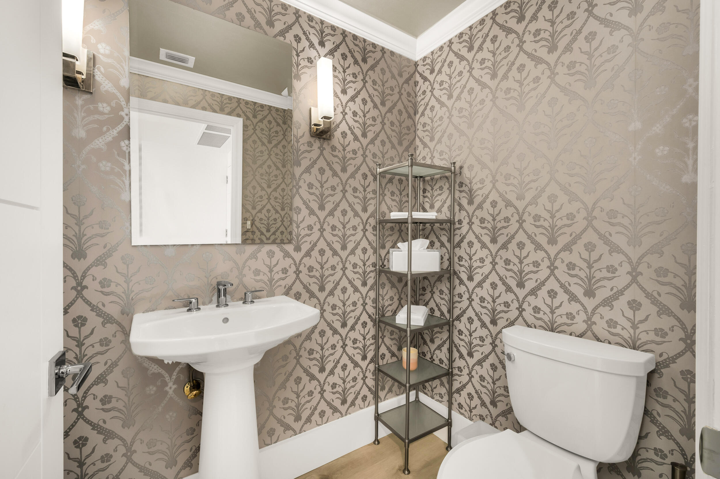 MIZNER TOWER CONDO - Residential