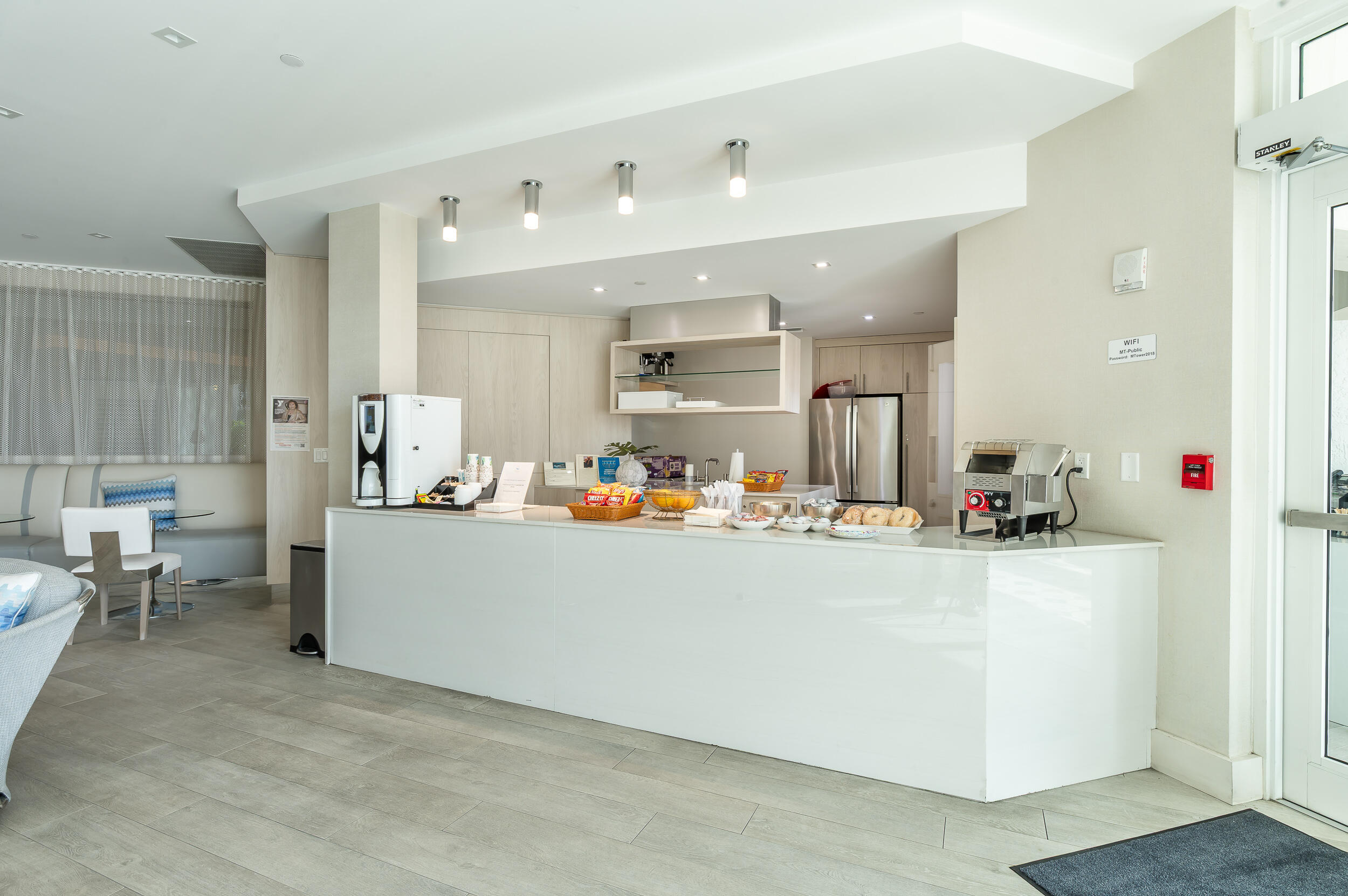 MIZNER TOWER CONDO - Residential