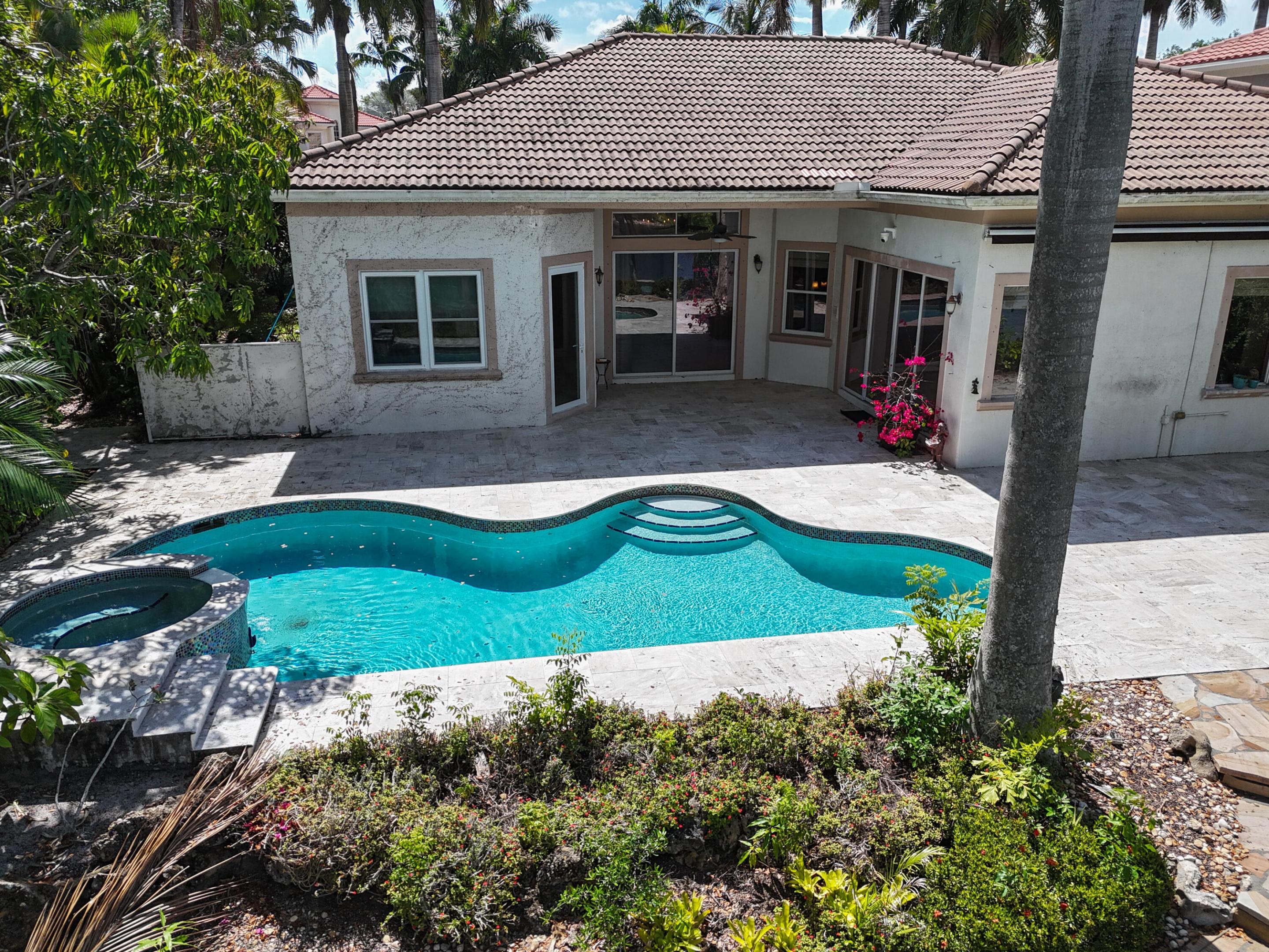 WEST SHORE - Residential