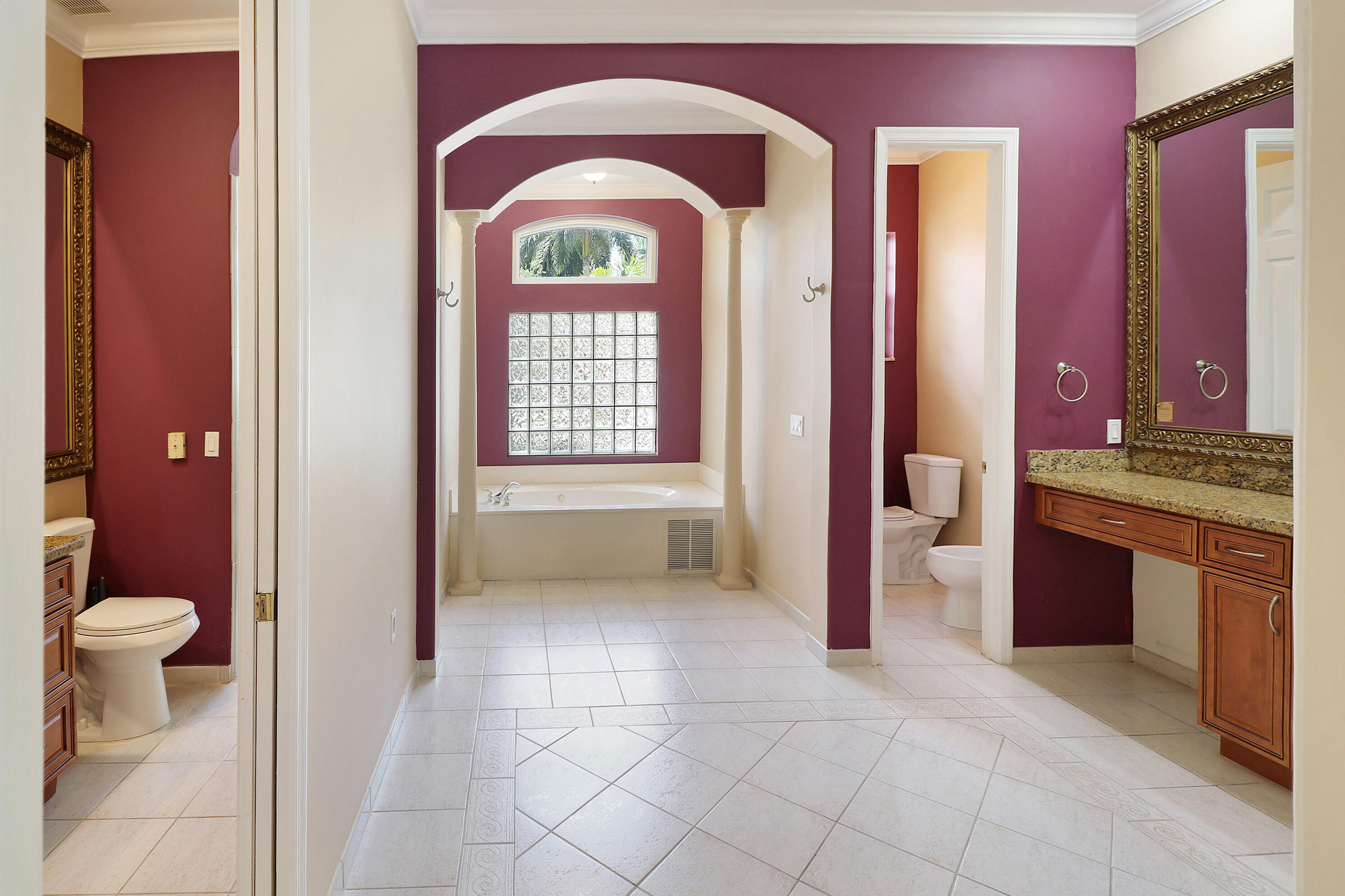 WEST SHORE - Residential