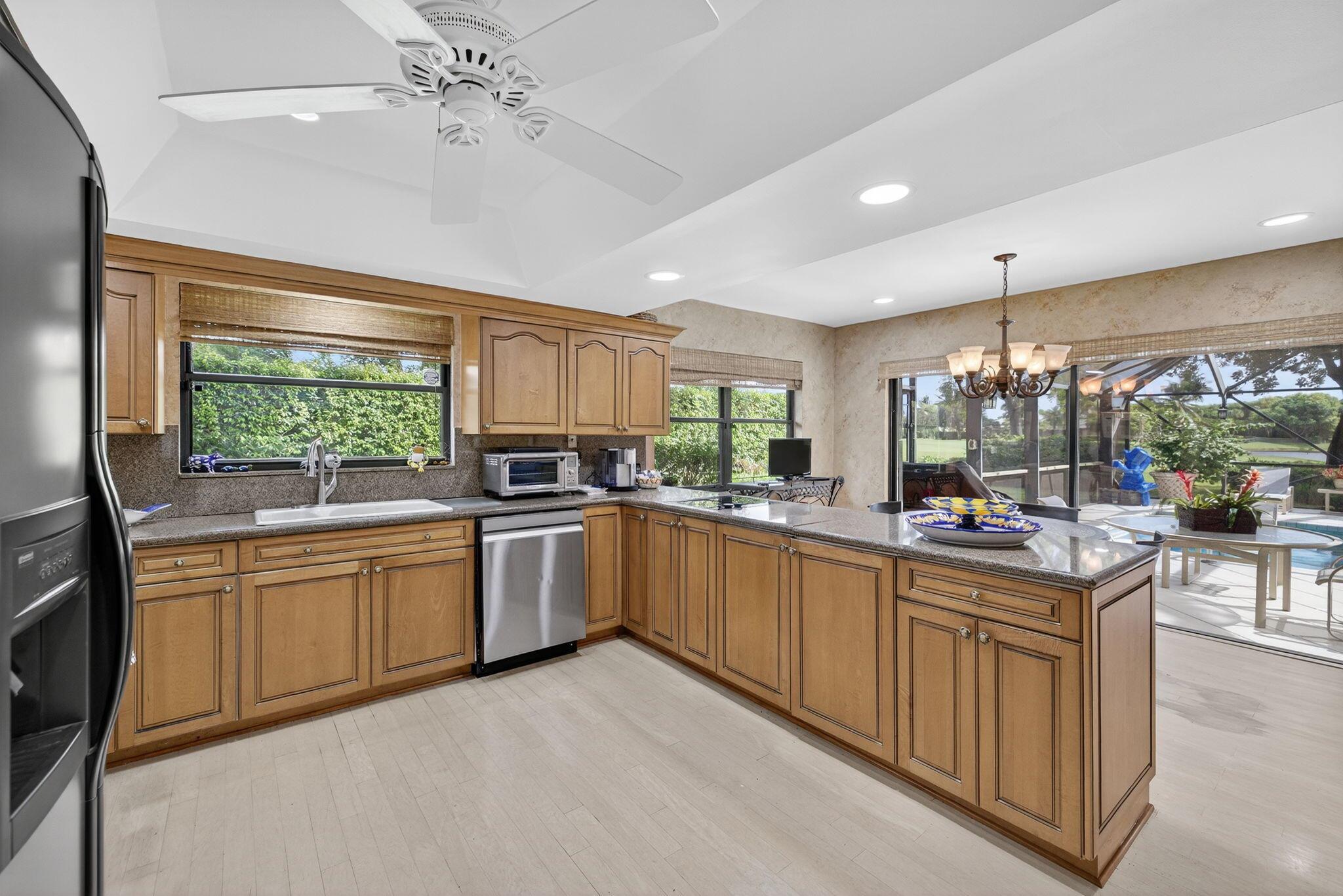 SEAGATE GOLF AT THE HAMLE - Residential