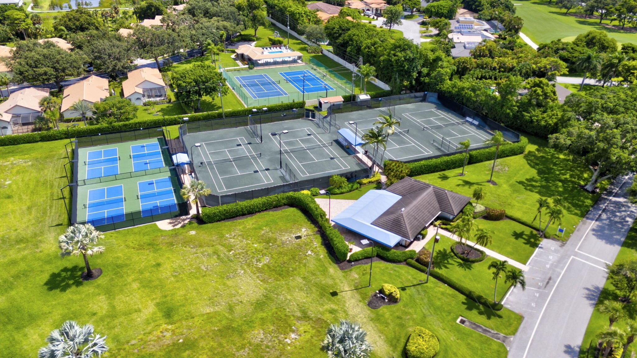 SEAGATE GOLF AT THE HAMLE - Residential
