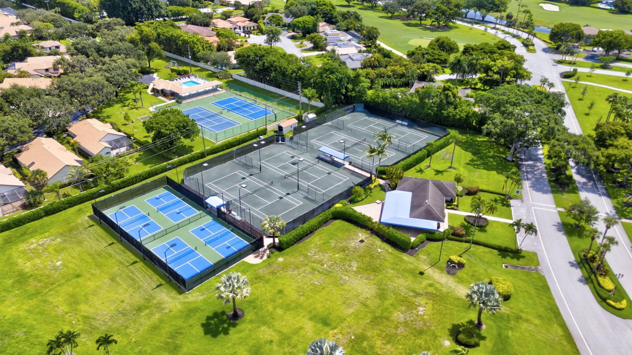 SEAGATE GOLF AT THE HAMLE - Residential