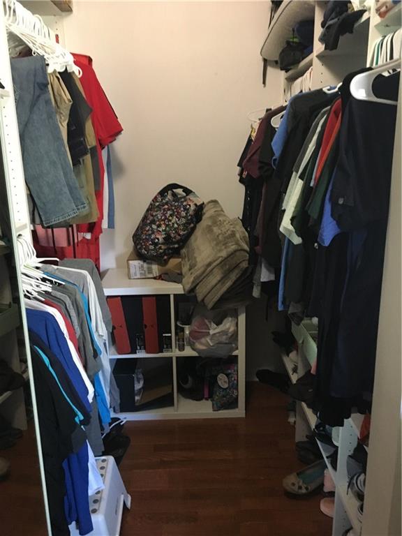 Olympia & York Residentia - Residential Lease