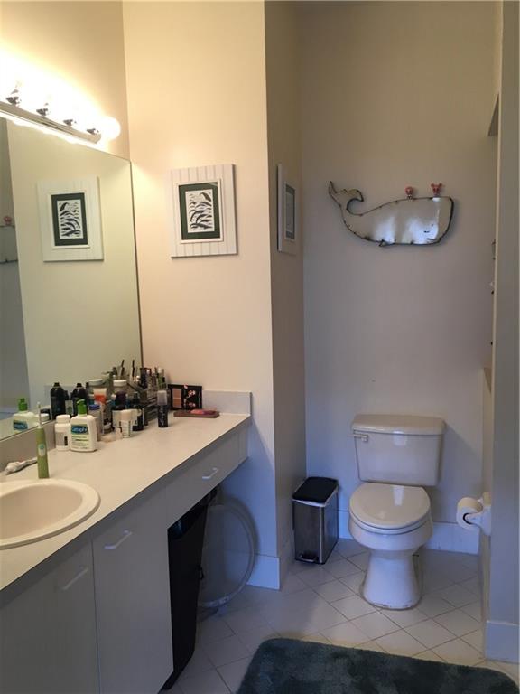 Olympia & York Residentia - Residential Lease