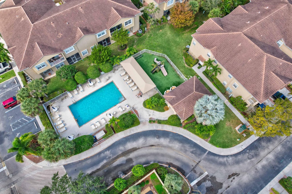 Photo of 115 Lighthouse Circle #B, Tequesta, FL 33469 (MLS # R10935540)