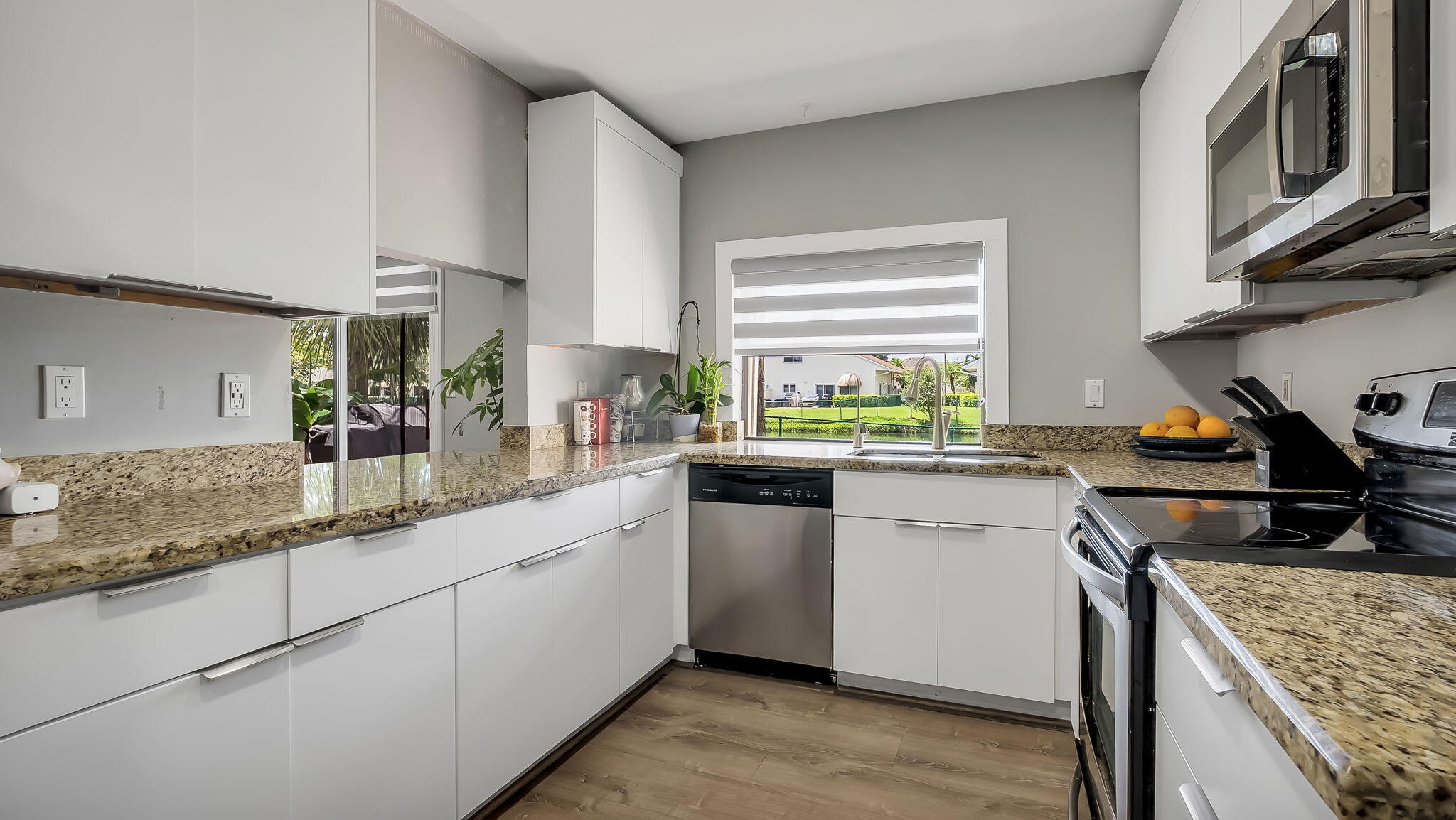 COUNTRYSIDE AT WELLEBY - Residential