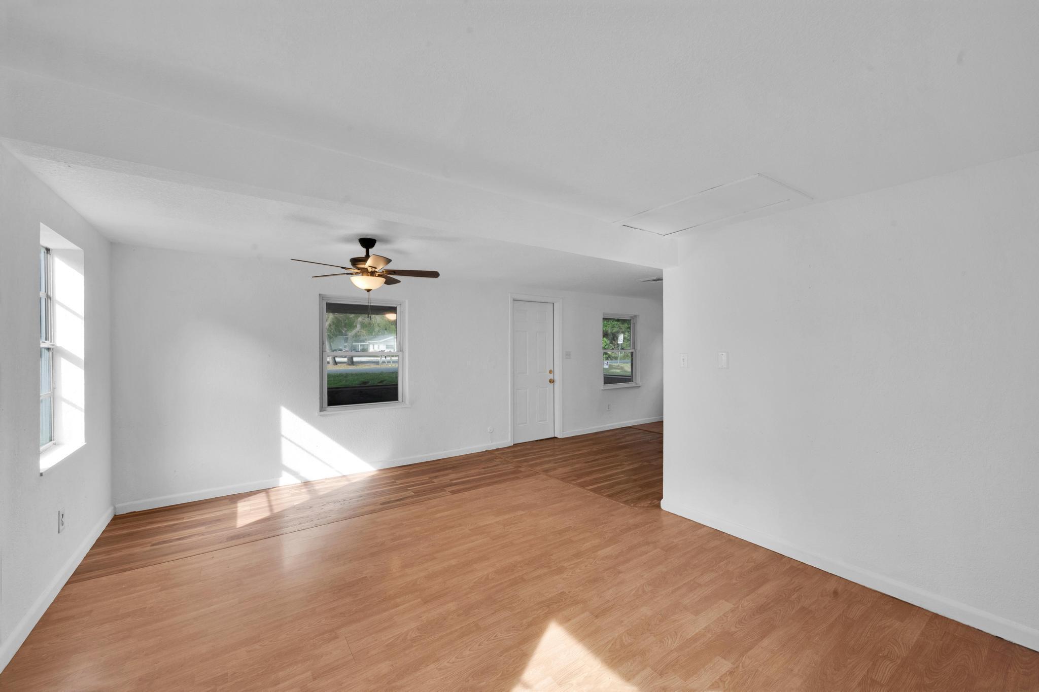 PINE VISTA - Residential Lease