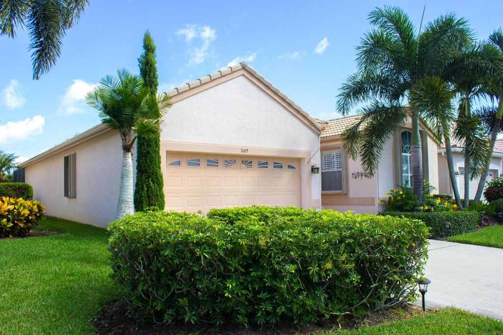 Photo of 1605 SE Shelburnie Way SE, Port Saint Lucie, FL 34952 (MLS # R10941856)