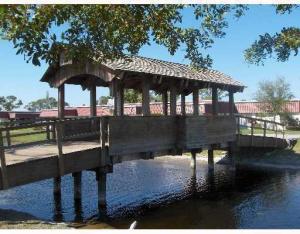 COVERED BRIDGE - Residential