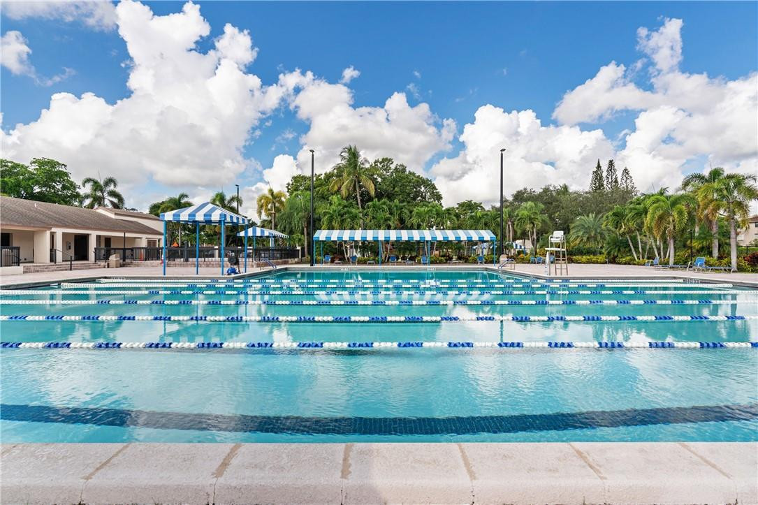 POND APPLE PLACE III CONDO - Residential