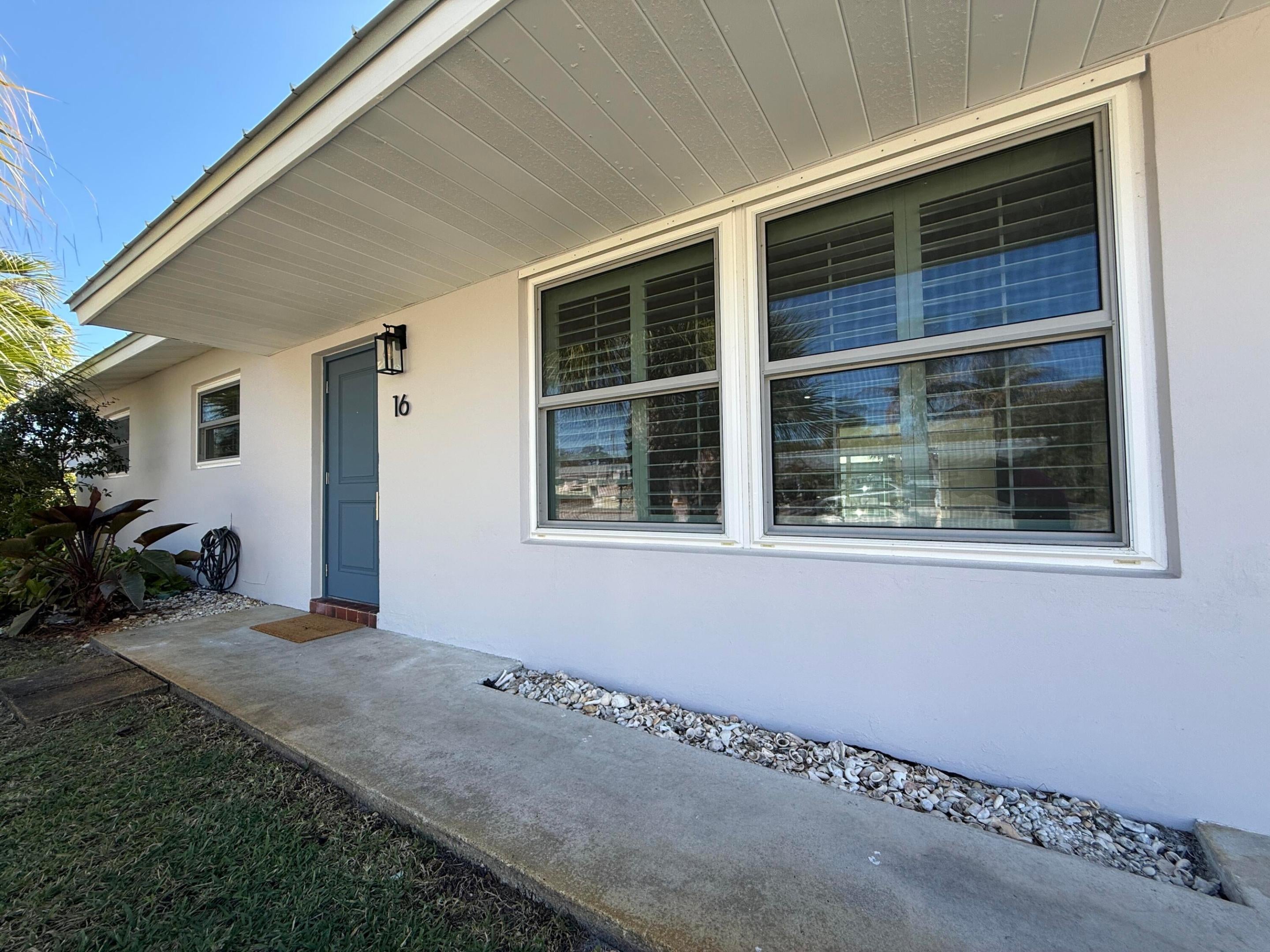 16 Ridgewood Circle