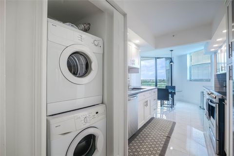 Condominium in Lauderhill FL 7100 Radice Ct 17.jpg