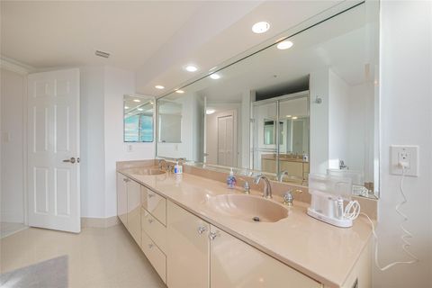 Condominium in Lauderhill FL 7100 Radice Ct 27.jpg