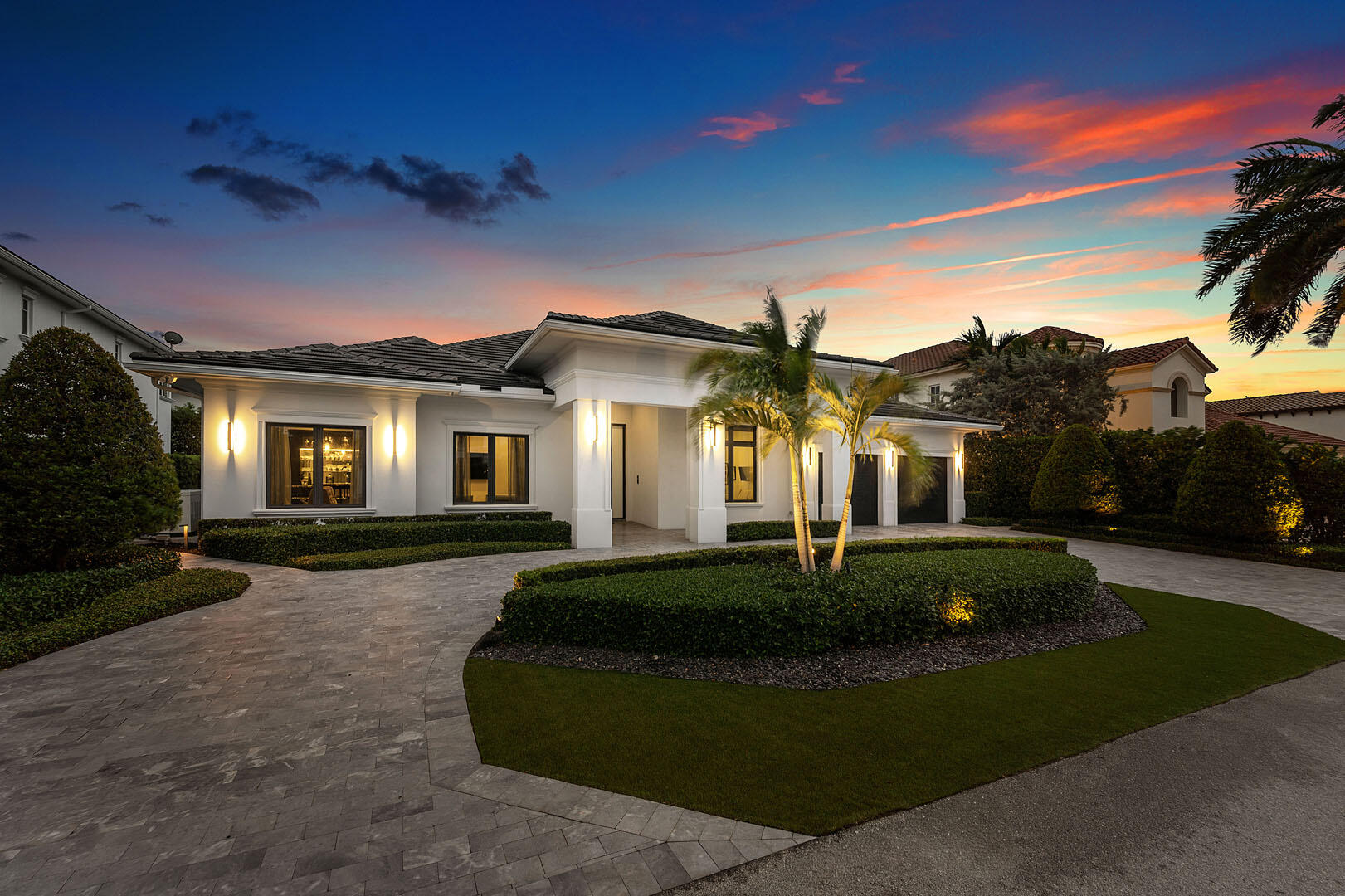 ROYAL PALM YACHT & COUNTRY CLUB - Residential