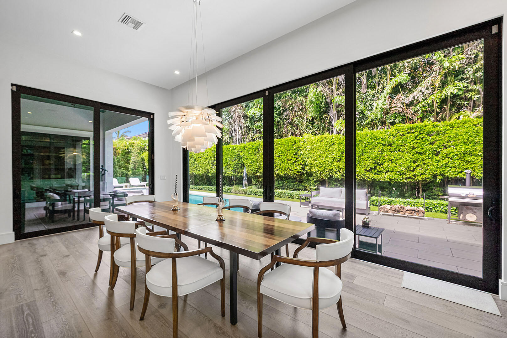 ROYAL PALM YACHT & COUNTRY CLUB - Residential