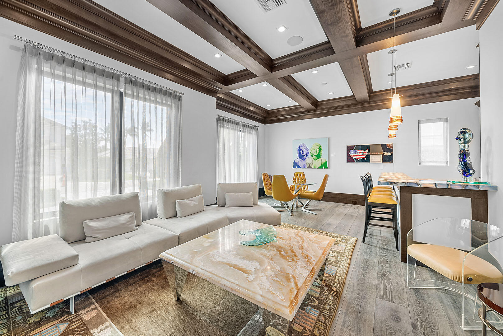 ROYAL PALM YACHT & COUNTRY CLUB - Residential