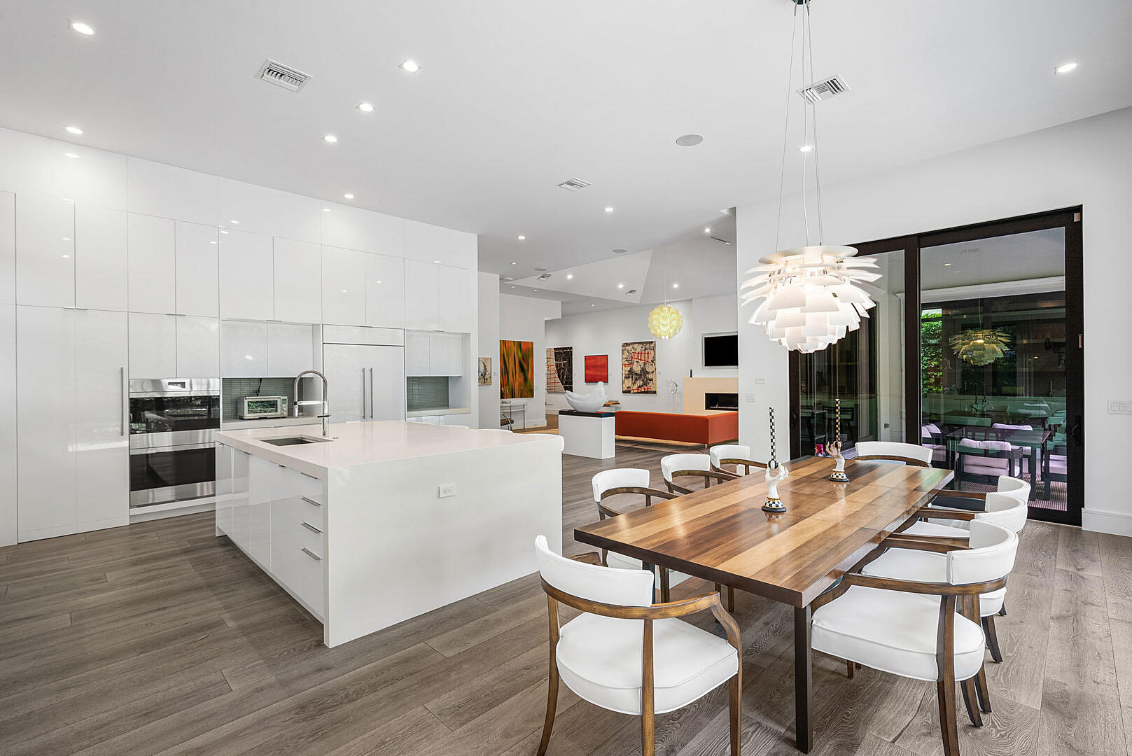 ROYAL PALM YACHT & COUNTRY CLUB - Residential