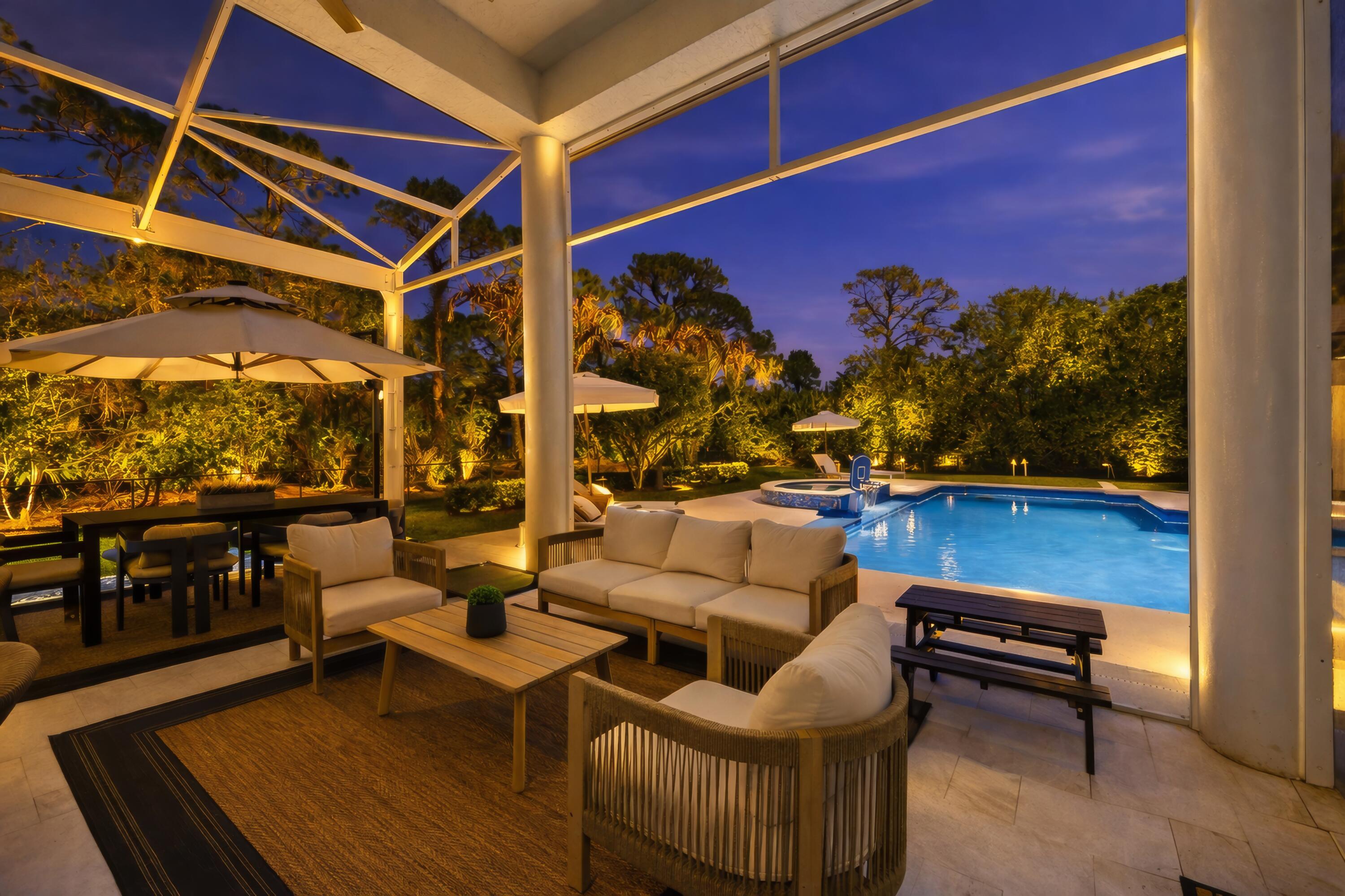 ISLAND COUNTRY ESTATES - Residential