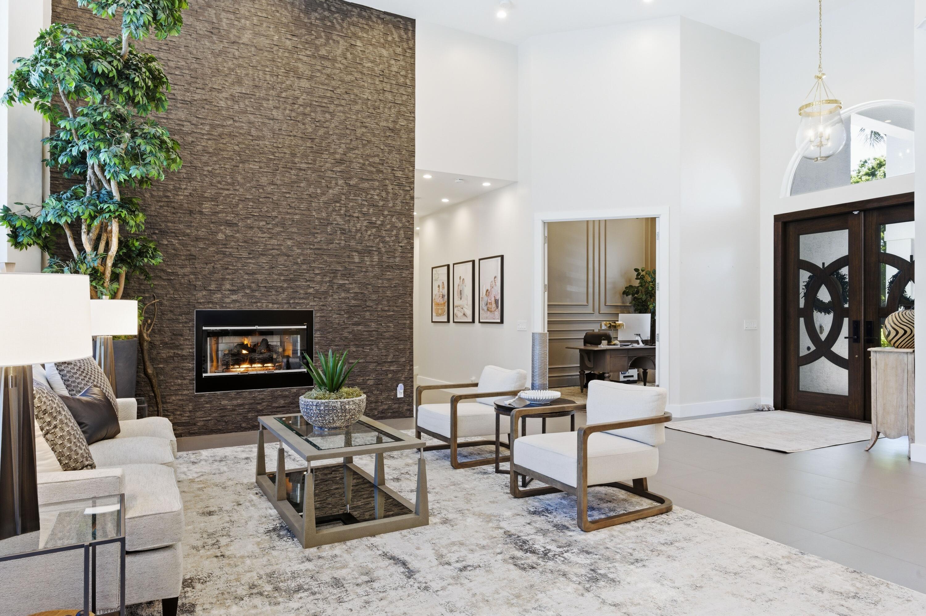 ISLAND COUNTRY ESTATES - Residential