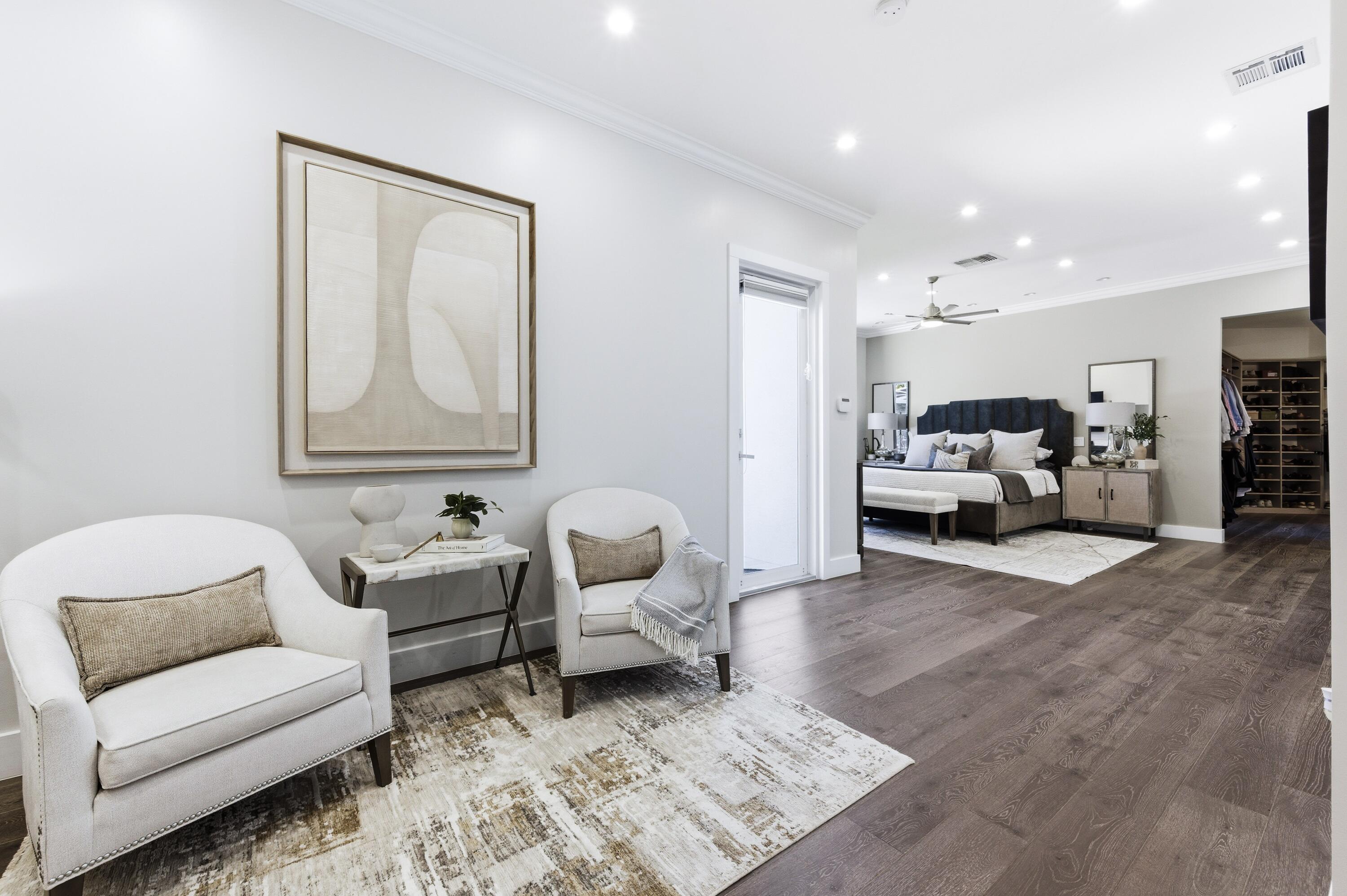 ISLAND COUNTRY ESTATES - Residential