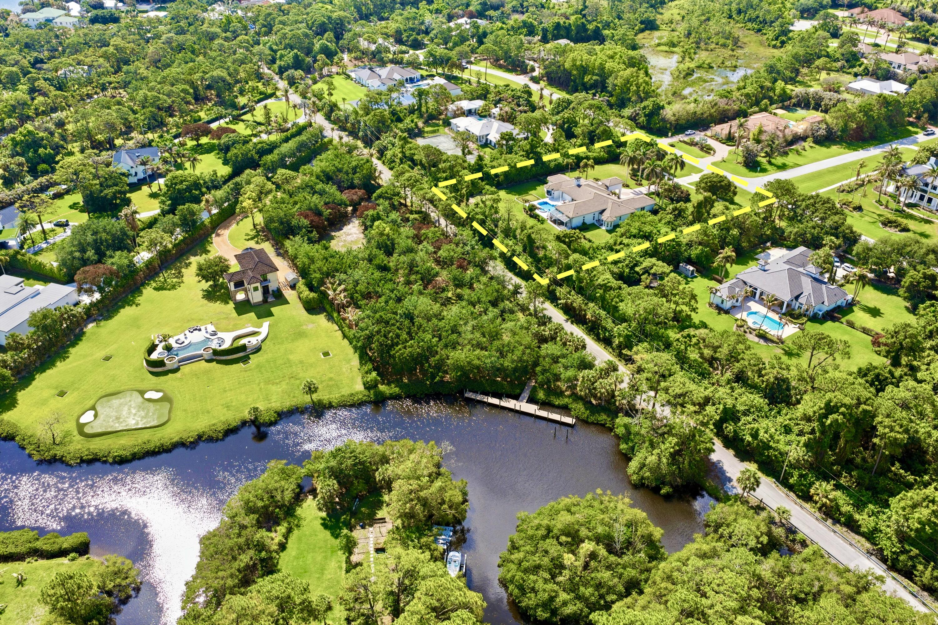 ISLAND COUNTRY ESTATES - Residential