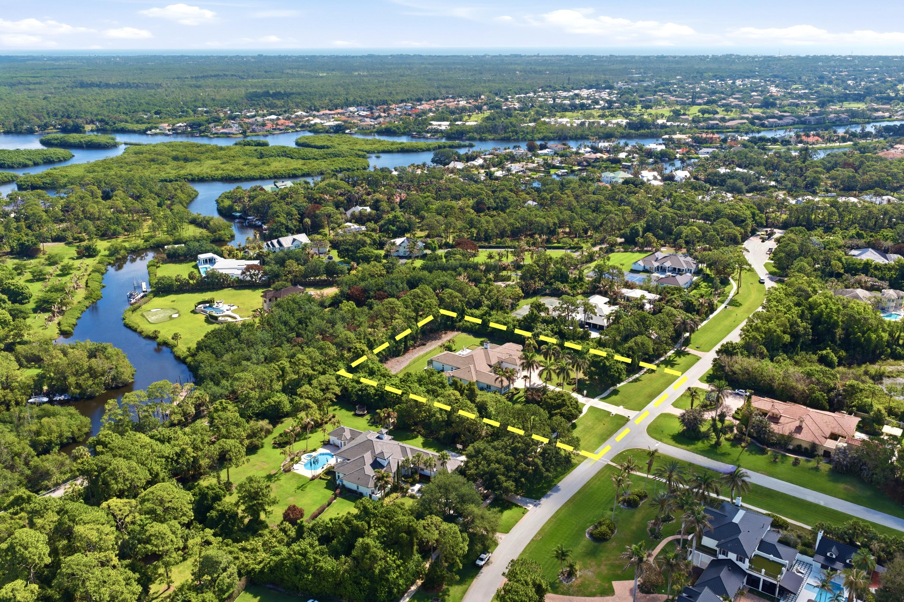 ISLAND COUNTRY ESTATES - Residential