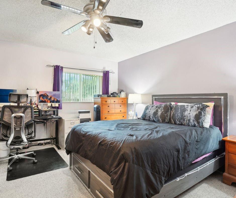 CORAL PINE CONDO 1 - Residential