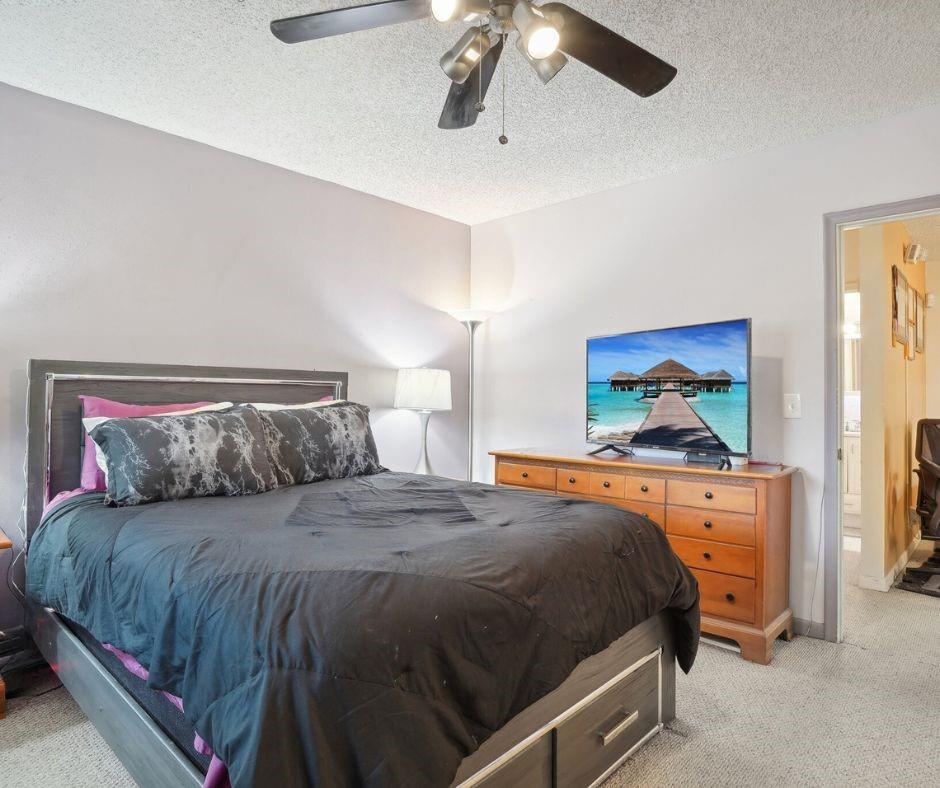 CORAL PINE CONDO 1 - Residential