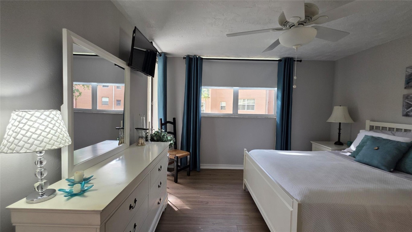 SOMERSET - Residential