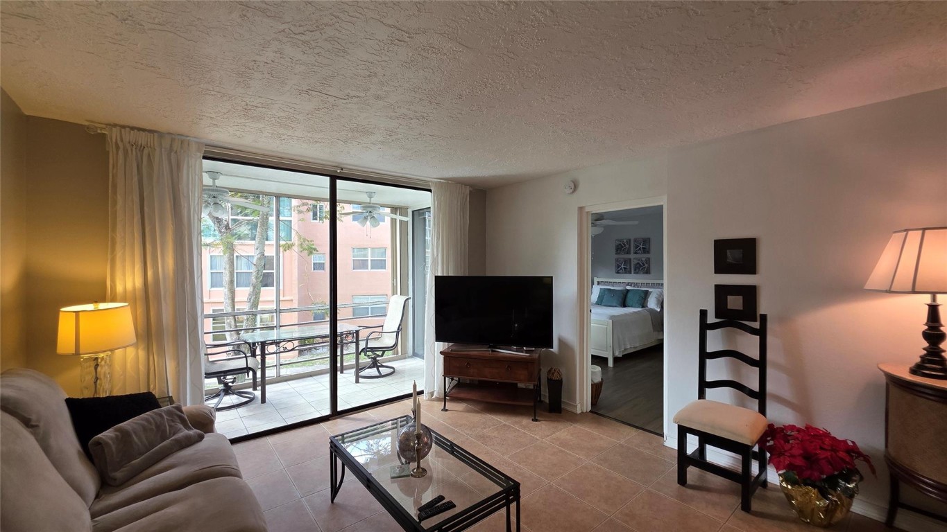 SOMERSET - Residential