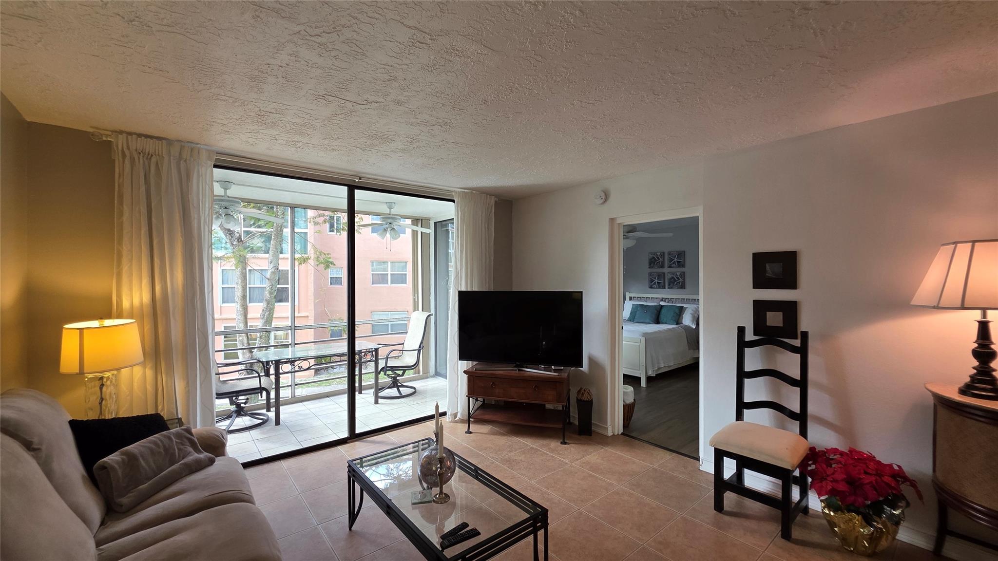 SOMERSET - Residential