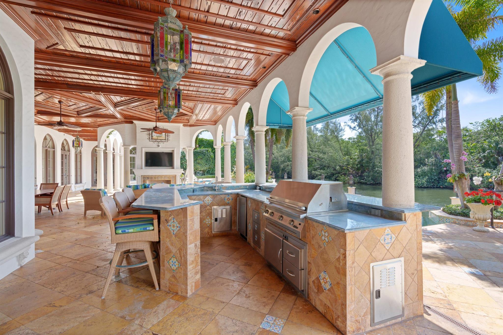 Royal Palm Yacht & Countr - Residential