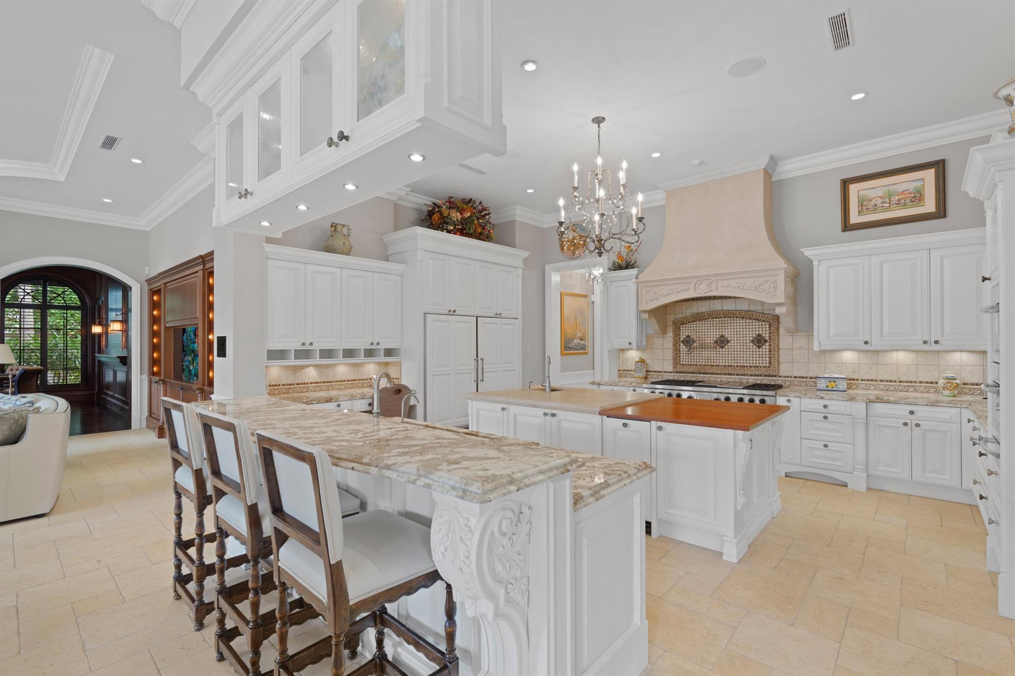 Royal Palm Yacht & Countr - Residential