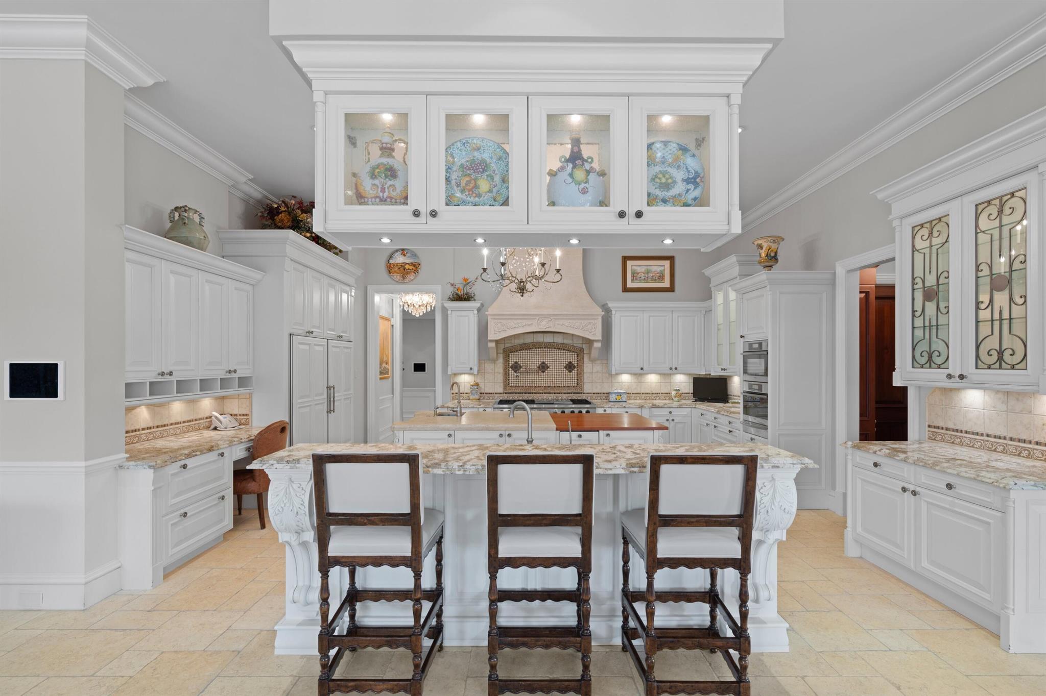 Royal Palm Yacht & Countr - Residential