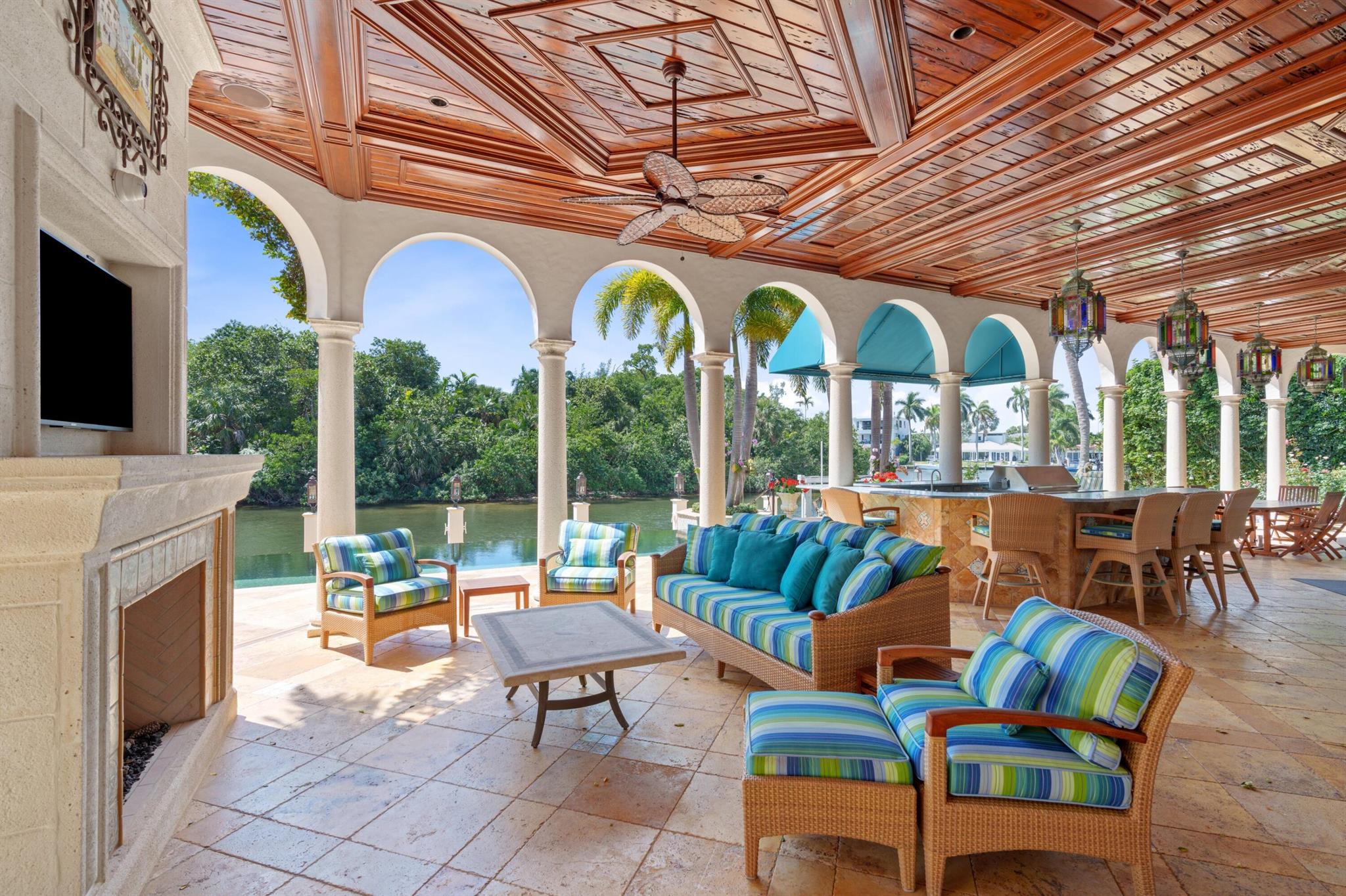 Royal Palm Yacht & Countr - Residential