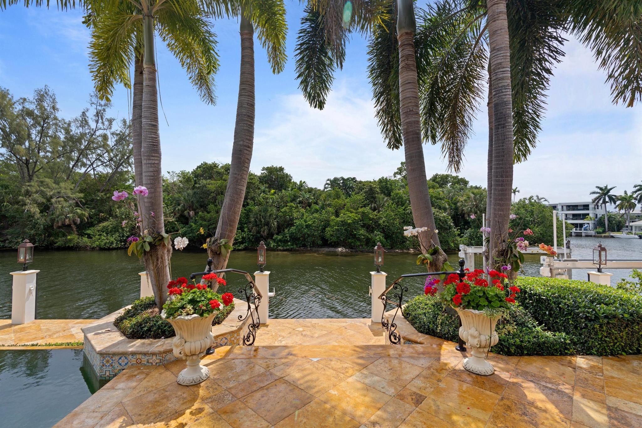 Royal Palm Yacht & Countr - Residential