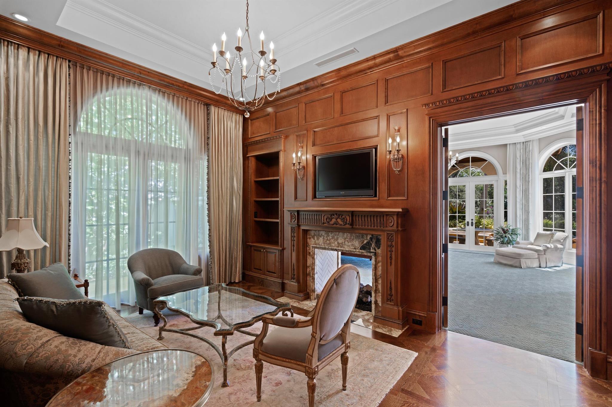 Royal Palm Yacht & Countr - Residential